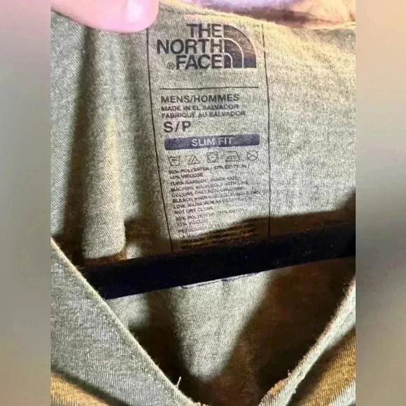 The North Face crop top - Picture 2 of 6